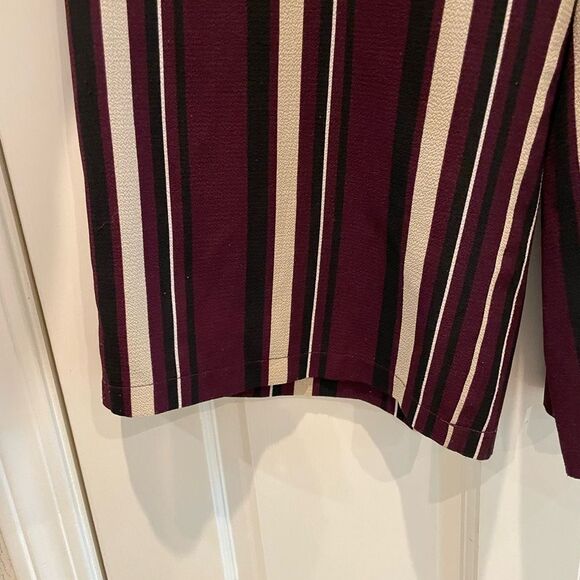 As U Wish V-Neck Tie Front Cropped Jumpsuit Purple Tan Stripe Size Large - Picture 6 of 10